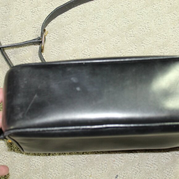 Authentic Vintage Gucci Crossbody Smooth Black Leather Purse w/ COA - Picture 5 of 16